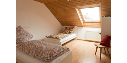Monteurwohnung - Einzelbetten - Winnenden - Zwei Einzelbetten - Haus Feldblick Neubulach