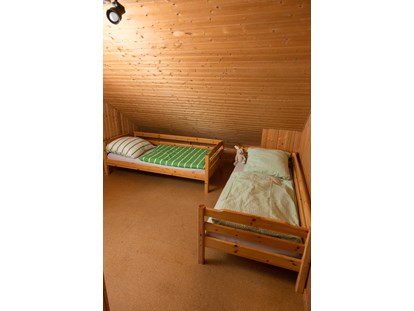 Monteurwohnung - Zimmertyp: Doppelzimmer - Bönnigheim - Zwei Einzelbetten - Haus Feldblick Neubulach