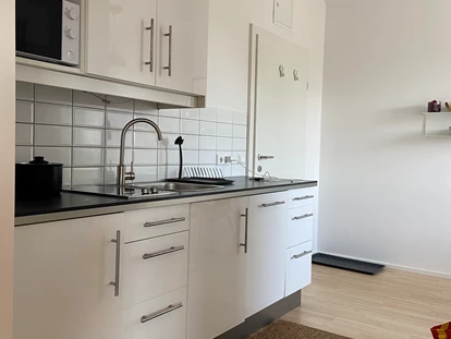 Monteurwohnung - Küche: eigene Küche - Tschirnig - Küche - Zimmer/Apartments für Monteure 9020 Klagenfurt