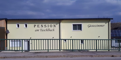 Monteurwohnung - Art der Unterkunft: Gästehaus - Geitzendorf - Pension am Taschlbach - Michaela Schmitzer