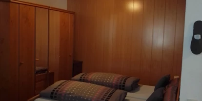Monteurwohnung - Zimmertyp: Doppelzimmer - Häusern (Landkreis Waldshut) - Schlafzimmer - Schwarzwald Anna-Lena