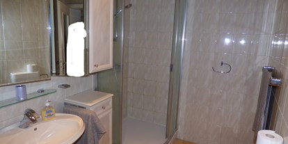 Monteurwohnung - Badezimmer: eigenes Bad - PLZ 38464 (Deutschland) - Bad 1.OG - Modernisierte Appartements