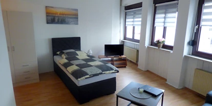 Monteurwohnung - Zimmertyp: Einzelzimmer - Warberg - Wohn-Schlafbereich EG - Modernisierte Appartements