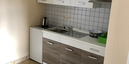Monteurwohnung - Badezimmer: eigenes Bad - Untershausen - Freie Zimmer - 32 Personen - all inclusive - Monteure
