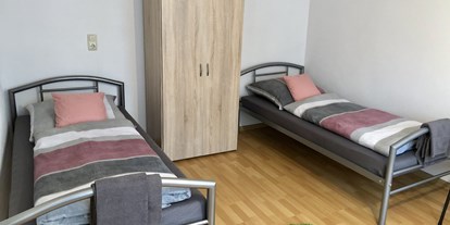 Monteurwohnung - Bettwäsche: Bettwäsche inklusive - Herschbach - Freie Zimmer - 32 Personen - all inclusive - Monteure