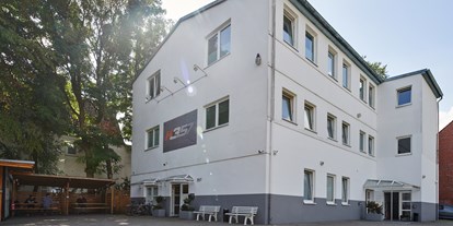 Monteurwohnung - Zimmertyp: Doppelzimmer - Außenansicht vom K357 - Monteurzimmervermietung Hamburg - K357 - Monteurzimmer Hamburg 