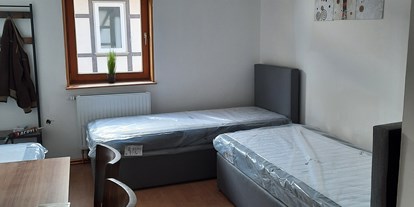 Monteurwohnung - TV - Delligsen - Einzelbetten - Kleen-Monteurzimmer Einbeck/Northeim