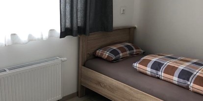 Monteurwohnung - Art der Unterkunft: Gästezimmer - PLZ 74235 (Deutschland) - Zimmer am Neckar