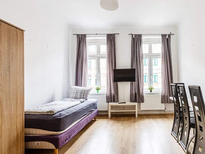 Monteurwohnung - Zimmertyp: Doppelzimmer - Deutschland - EINZELBETTEN KÜCHE WASCHMASCHINE BAD IN LEUNA GÜNSTIG