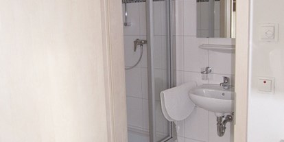 Monteurwohnung - Bettwäsche: Bettwäsche gegen Gebühr - PLZ 89180 (Deutschland) - Orange Apartments