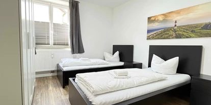 Monteurwohnung - Einzelbetten - Schwarzach bei Nabburg - Schlafzimmer - Moderne Monteurwohnung / Übergangswohnung (SAD191)