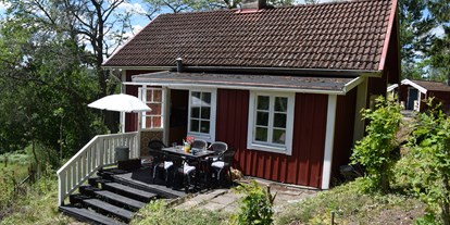 Monteurwohnung - Badezimmer: eigenes Bad - Südschweden - Landhaus am See VIMMERBY - Vetlanda, Südschweden, Panoramablick, Alleinlage, Boot, Motor, Fahrräder, Top-Komfort