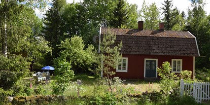 Monteurwohnung - Parkplatz: eigener Parkplatz vorhanden - Kronobergs Län - Whirlpool-Seehaus mit Boot - VÄXJÖ - EMMABODA - Kalmar, Karlskrona
