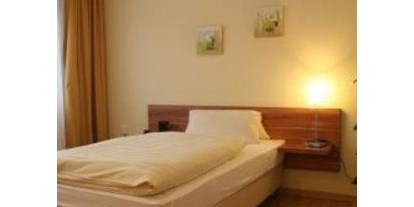 Monteurwohnung - Zimmertyp: Einzelzimmer - PLZ 53340 (Deutschland) - Hotel C&R 
