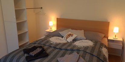 Monteurwohnung - Bettwäsche: Bettwäsche inklusive - Mecklenburgische Schweiz - Schlafzimmer  im EG - FerienGnevkow45