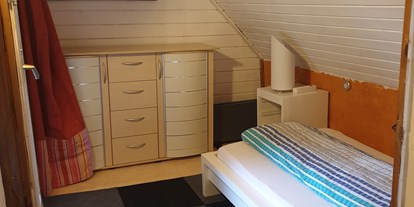 Monteurwohnung - Bettwäsche: keine Bettwäsche - Deitingen - Apartment Dorfstrasse 16