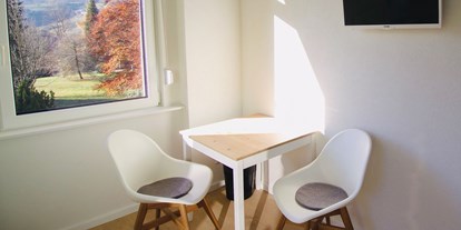 Monteurwohnung - Zimmertyp: Einzelzimmer - PLZ 77731 (Deutschland) - Sitzecke - Pension Heimat