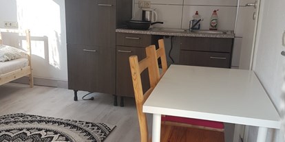 Monteurwohnung - Küche: eigene Küche - Sindelfingen - Küchenzeile - Wohnstüble 13