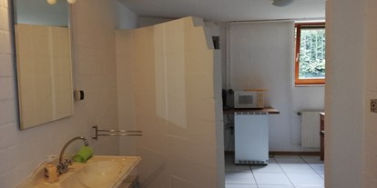 Monteurwohnung - Art der Unterkunft: Apartment - PLZ 44894 (Deutschland) - Küche / Dusche - Natalie Kalwa-Britt