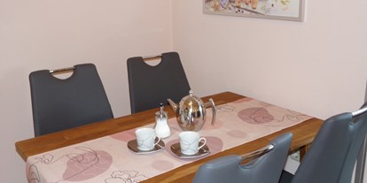 Monteurwohnung - Zimmertyp: Einzelzimmer - PLZ 57319 (Deutschland) - Essbereich in der Küche - Karin Stoltenhoff
