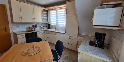 Monteurwohnung - Art der Unterkunft: Ferienwohnung - Schapen - Küche - Ruhige Wohnung mit großem Balkon