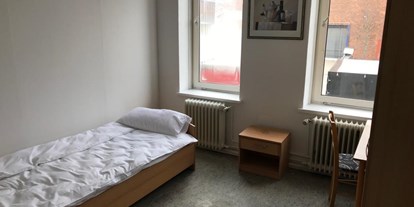 Monteurwohnung - Kühlschrank - Giesen - Monteurzimmer in Hannover für 61 Gäste - Pension Dreilinden