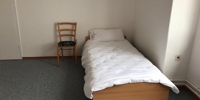 Monteurwohnung - Bettwäsche: Bettwäsche inklusive - Laatzen - Einbettzimmer der Pension Dreilinden - Pension Dreilinden