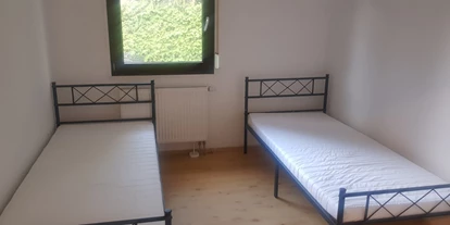 Monteurwohnung - Zimmertyp: Mehrbettzimmer - Moorenweis - Unterkunft Gilching Monteurzimmer
