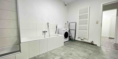 Monteurwohnung - Waschmaschine - Wernberg-Köblitz - Badezimmer - (SWF111) Komfortable Monteurwohnung / Übergangswohnung 