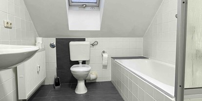 Monteurwohnung - Waschmaschine - Niedermurach - Badezimmer - (SWF112) Gemütliche Monteurwohnung / Übergangswohnung 