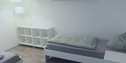 Monteurwohnung - Bettwäsche: Bettwäsche inklusive - Uthlede - Wohnungen, moderne Zimmer, WiFi, Grillplatz, Stedinger Landhotel