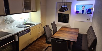 Monteurwohnung - Zimmertyp: Mehrbettzimmer - Leuben-Schleinitz - Küche - Ferien­wohnung "Betty" am Biberdamm