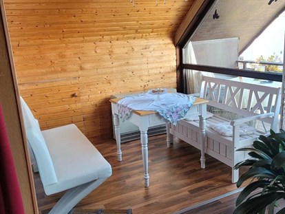 Monteurwohnung - Zimmertyp: Mehrbettzimmer - Bruchköbel - Essbereich - Waldsiedlung