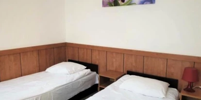 Monteurwohnung - Bettwäsche: Bettwäsche inklusive - Radelfingen b. Aarberg - günstige Unterkunft in der Stadt Bern für Arbeiter oder auch für Touristen
