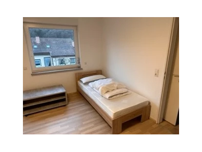 Monteurwohnung - Einzelbetten - PLZ 75038 (Deutschland) - Pension Eisingen