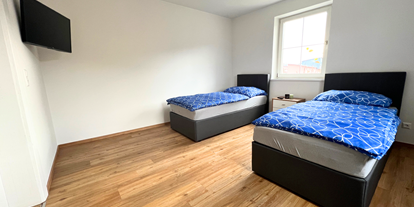 Monteurwohnung - Zimmertyp: Mehrbettzimmer - Hochsteiermark - Zimmer Übersicht - Wochenzimmer - Premium Apartments für Monteure und Projektteams