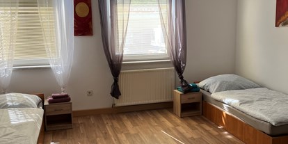 Monteurwohnung - Einzelbetten - Kasten bei Böheimkirchen - Monteurunterkunft Lekic