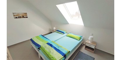 Monteurwohnung - Einzelbetten - Öllingen - Schlafzimmer 1 - Ferienwohung Hanna, 3 Zimmer, Küche, Bad