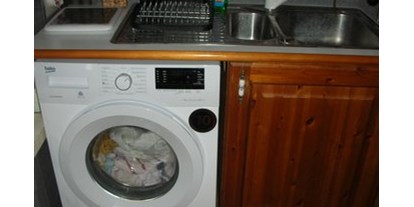 Monteurwohnung - Art der Unterkunft: Gästehaus - Staven - Abwaschtisch und Waschmaschine,
Ferienwohnung im Familienhaus - Gästehaus Pirrwitz