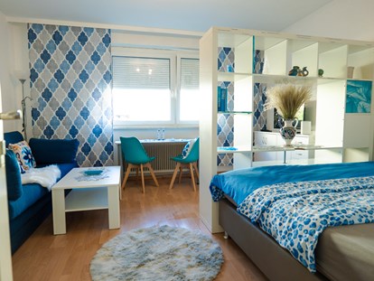 Monteurwohnung - Einzelbetten - Ölkam - Über 80+ hochwertige Apartments für Monteure in Linz! 
