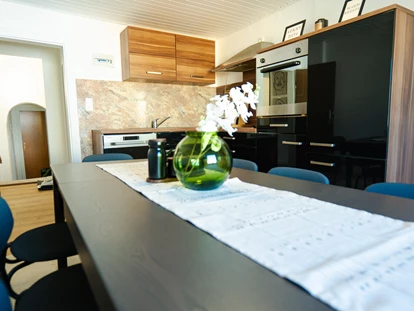 Monteurwohnung - Kühlschrank - Oberschöfring - Über 80+ hochwertige Apartments für Monteure in Linz! 