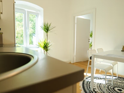 Monteurwohnung - Küche: eigene Küche - Luegstetten - Über 80+ hochwertige Apartments für Monteure in Linz! 