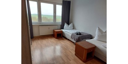 Monteurwohnung - Bettwäsche: Bettwäsche gegen Gebühr - Bad Klosterlausnitz - Monteurzimmer in Osterfeld