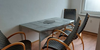 Monteurwohnung - Küche: eigene Küche - Hohenmölsen - Monteurzimmer in Osterfeld