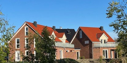 Monteurwohnung - Balkon - Lüneburger Heide - Hier sind Sie unter sich. 
Im März folgen 2 weitere Häuser mit bis zu 24 Betten. - Gästezimmer am Rittergut - hier möchte ich wohnen!