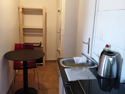 Monteurwohnung - Küche: eigene Küche - Köln Mühlheim - Apartments Köln und Umland