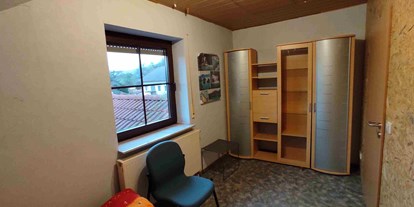 Monteurwohnung - Zimmertyp: Doppelzimmer - PLZ 36169 (Deutschland) - Zimmer 5-2 - Karl Brand
