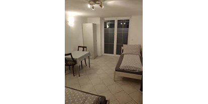 Monteurwohnung - Zimmertyp: Mehrbettzimmer - Wolfsgraben - Helles frisch, renoviertes Apartment Schwechat