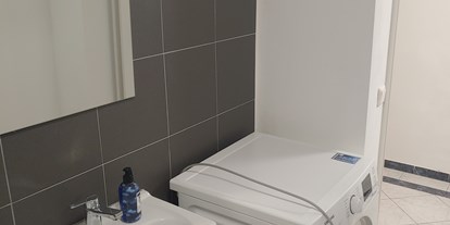 Monteurwohnung - Zimmertyp: Doppelzimmer - Münchendorf - Helles frisch, renoviertes Apartment Schwechat