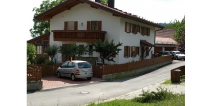 Monteurwohnung - Einzelbetten - PLZ 94539 (Deutschland) - ab sofort Monteurzimmer von Privat 6 km von DEG